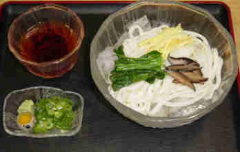 hiyashi udon \800